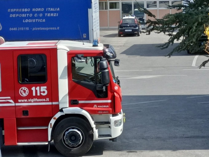 Incidente sul lavoro: 27enne in ospedale