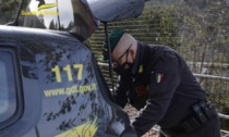 Caro benzina: prezzi ribassati solo sui tabelloni, sanzionati 5 distributori