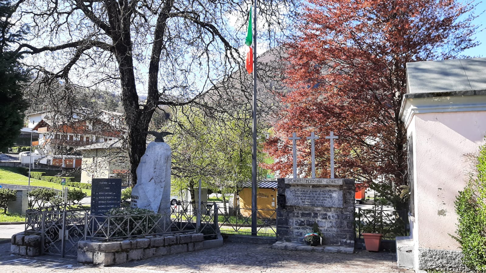 Monumento ai caduti Maggio