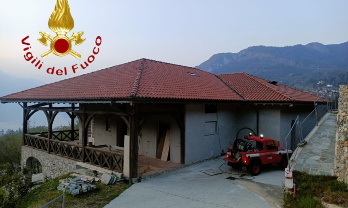 Sul Lago in fiamme la villa dell’oligarca russo Vladimir Solovyev