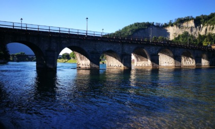 A Pescate Consiglio Comunale all'aperto dove passerà il quarto Ponte. E Lecco vuole riaprire il Ponte Vecchio