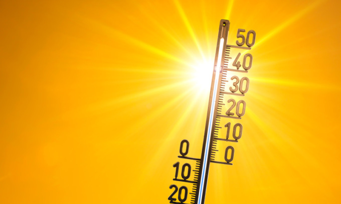 Lecco nella morsa del caldo: allerta rossa per il disagio da calore in tutta la provincia