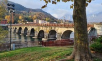 Ponte Azzone Visconti in entrata a Lecco entro l'anno. Ma di notte, nel pomeriggio e nel weekend sarà solo pedonale