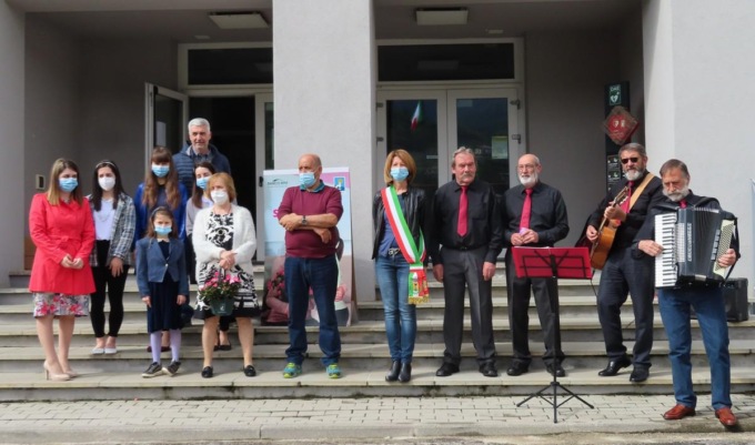 Mamma sei un fiore: solidarietà e dolcezza con la  Polisportiva