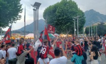 Il Milan vince il campionato dopo 11 anni e anche a Lecco esplode la festa FOTO E VIDEO