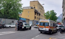 In moto contro lo spartitraffico: 53enne in ospedale