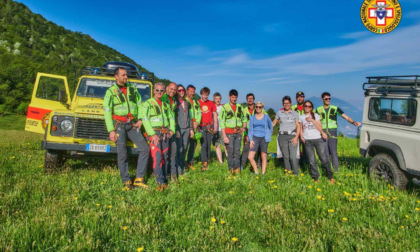 Rifugio Bogani devastato dai vandali: donazione del Soccorso Alpino