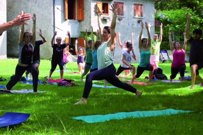 Yoga all’aperto con Pro Loco e Alpini