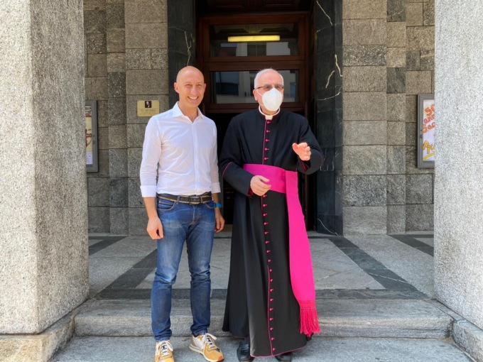 mons. brizzolari e Gattinoni