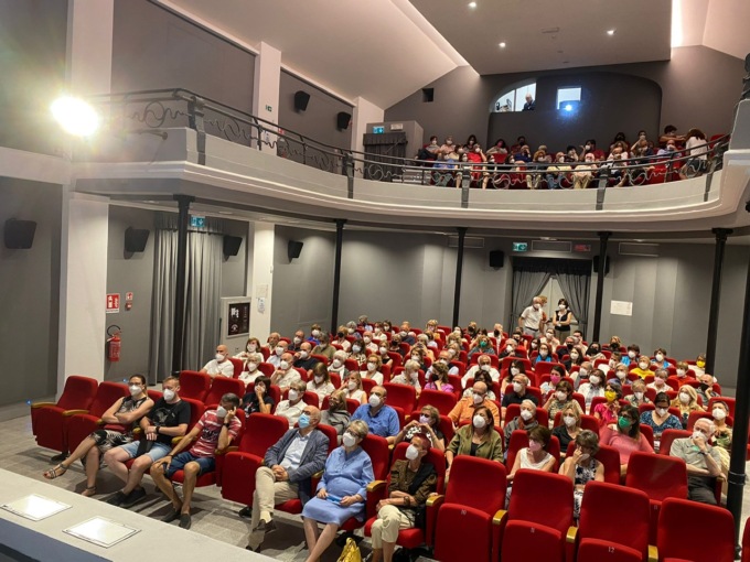 Cinema Nuovo Aquilone pieno per “Lunana”, terzo film del cineforum “Ma che film la vita!”