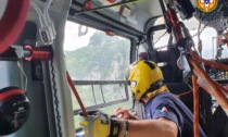 Due giovani alpinisti bloccati in corda doppia: intervengono i soccorsi