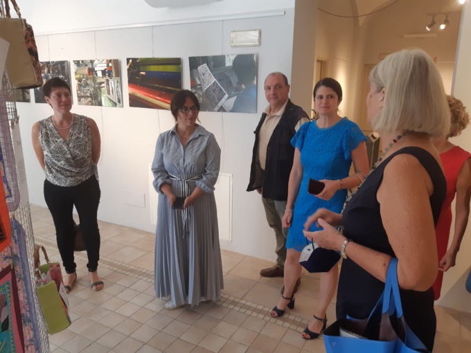 presentazione a villa monastero