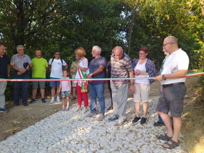 Festa speciale alla chiesetta di Santa Margherita: inaugurata la nuova via d’accesso