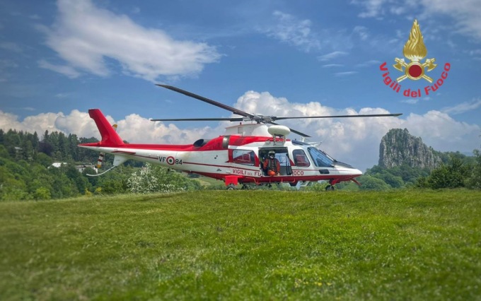 Coppia in difficoltà in Erna: intervento in elicottero per soccorrere due anziani