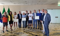 L'eroe Severino Aondio e i vincitori della Resegup premiati dalla Regione