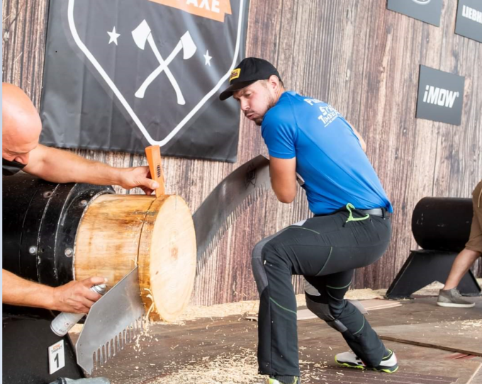 Stihl Timbersports,  sfide a colpi d’ascia e motosega in Alta Valle: spettacolo assicurato