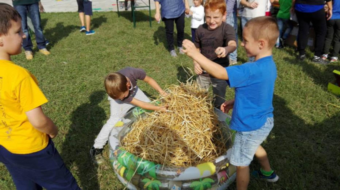 Il mercatino del Baratto torna a Valmadrera