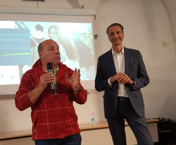 I docenti lecchesi diventano studenti: in cattedra sale un… campione del mondo