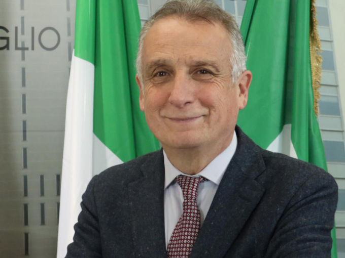 Approvata in Regione la legge sulle politiche di welfare sociale. Straniero (PD): “Bene, ma serve di più”