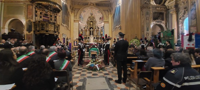 Straziante addio al Maresciallo Furceri: “Tutti sbagliano, solo l’amore non è un errore”