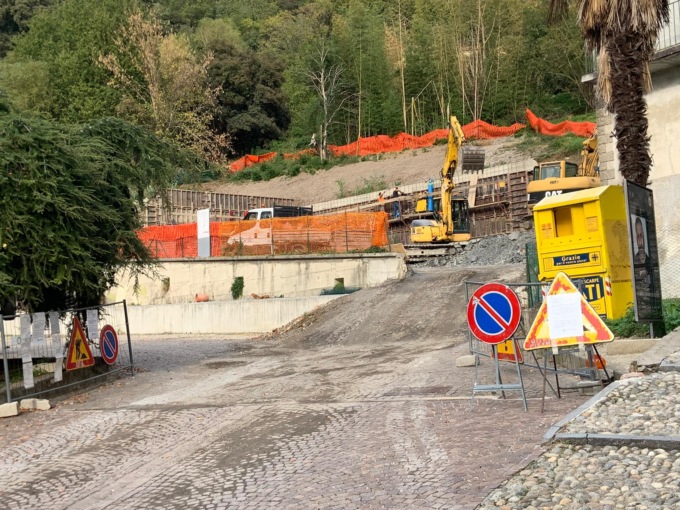 Nuovo parcheggio in via Cittadini: un altro mese di lavori