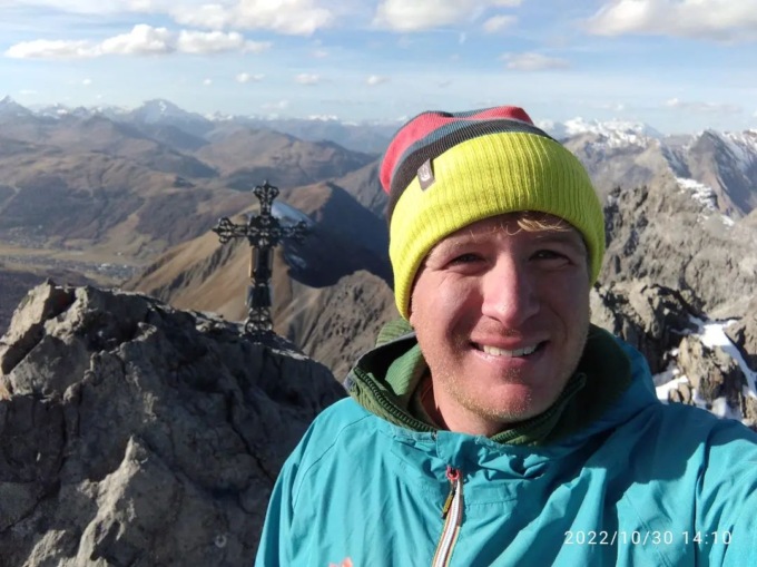 Tragedia nel Comasco: muore un giovane alpinista lecchese