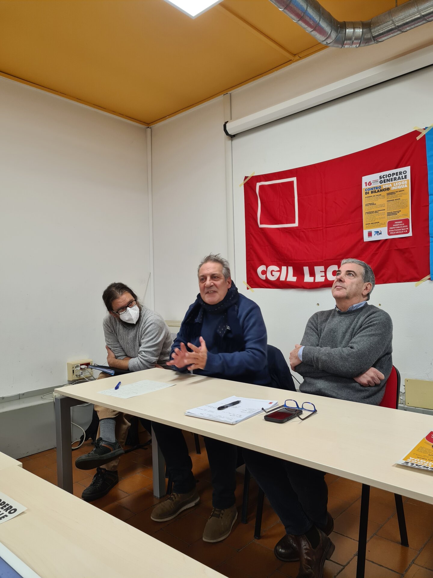 sciopero generale Lecco 16 dicembre 2022