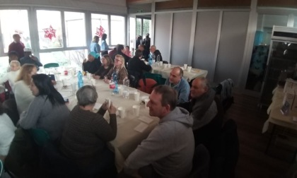Oltre 100 persone ospiti al pranzo di Natale solidale organizzato da Cesea