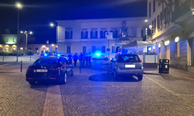 Furti, borseggi e violenza: più controlli a Lecco per le feste