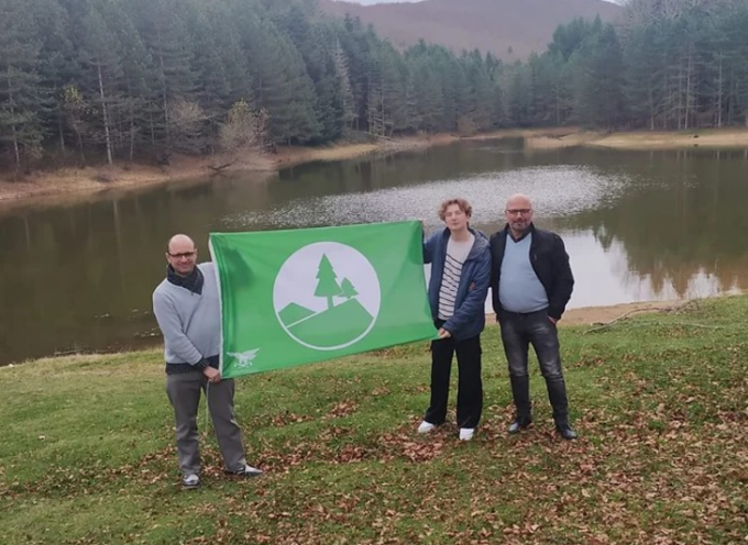 Dopo la Bandiera Blu per le spiagge nasce a Lecco da uno studente del Fiocchi, la Bandiera Verde Parchi e Foreste