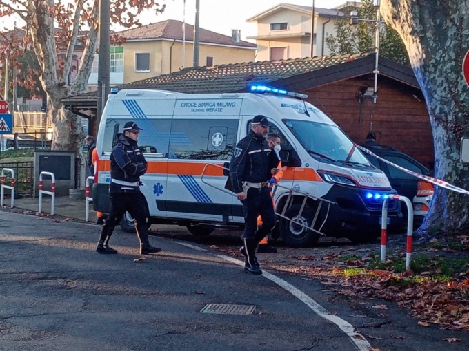 Cadavere di un uomo trovato nei pressi del lago