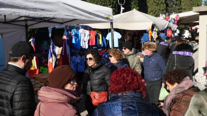 La Fiera di Sant’Apollonia fa centro: in migliaia ad Abbadia