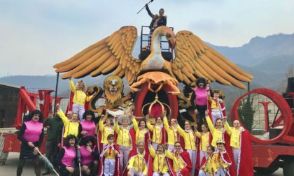 Valmadrera festeggia in grande stile il Carnevale: protagonisti della festa i Queen