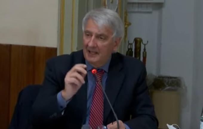 Valsecchi interviene sulla riapertura dell’Ostello: “Tante domande senza risposta”