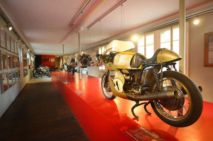 Panathlon Club Lecco in visita al Museo della Moto Guzzi