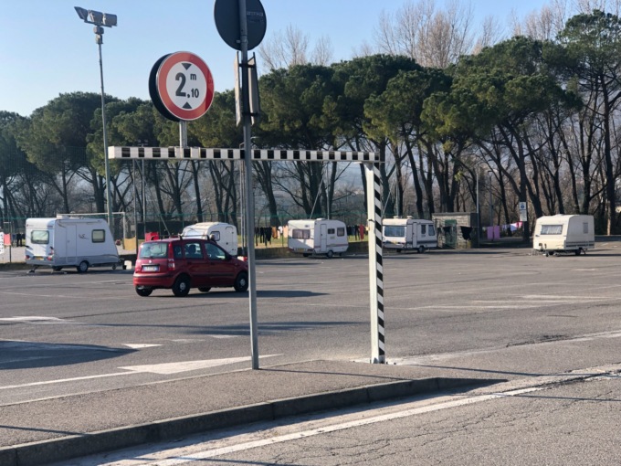 Nomadi al lavello: “sono come le nuvole”