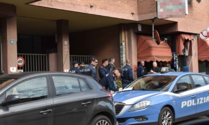 Controlli straordinari della Polizia in centro Lecco