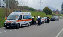 Donna aggredita all'uscita del cimitero