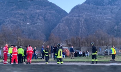 Ragazzini travolti e uccisi sulla Tirano-Lecco-Milano: forse un gioco trasformato in tragedia