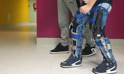 Agilik, il robot che aiuta i bambini con paralisi cerebrale a camminare sperimentato alla Nostra Famiglia