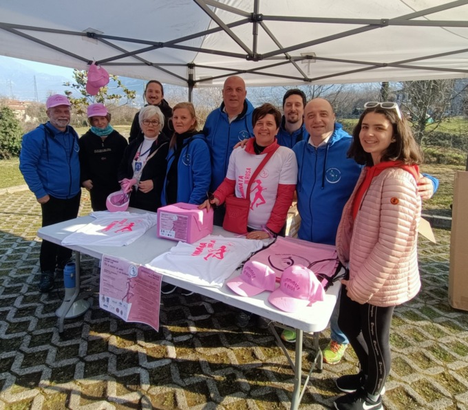 Camminata in rosa a Valgreghentino
