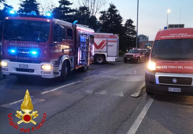 Lecco: incendio al centro commerciale
