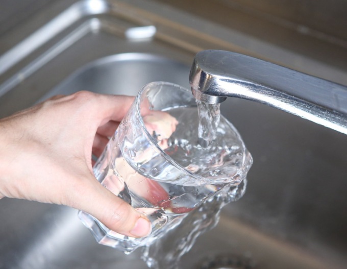 Allerta a Colico per uno sversamento di sostanze pericolose