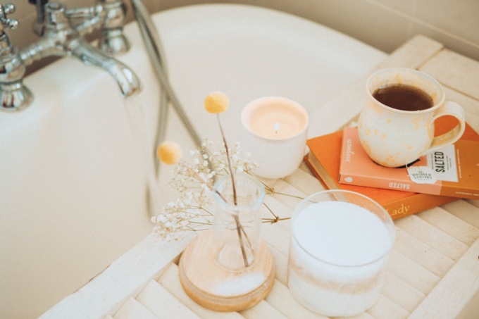 Come arredare un bagno lungo e stretto