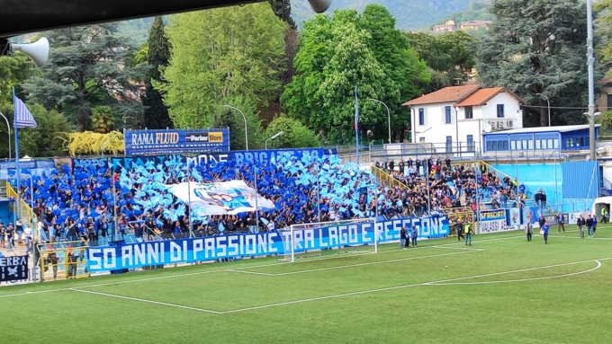 Calcio Lecco, pari a reti bianche e secondo posto sfumato: i blucelesti chiudono terzi