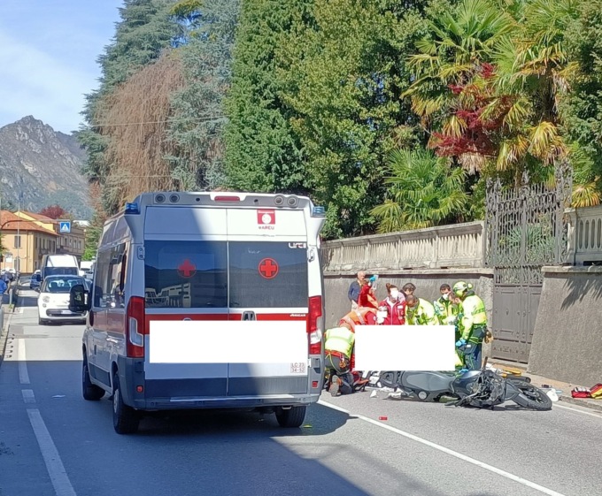 Terrificante schianto auto moto: 62enne in condizioni gravissime
