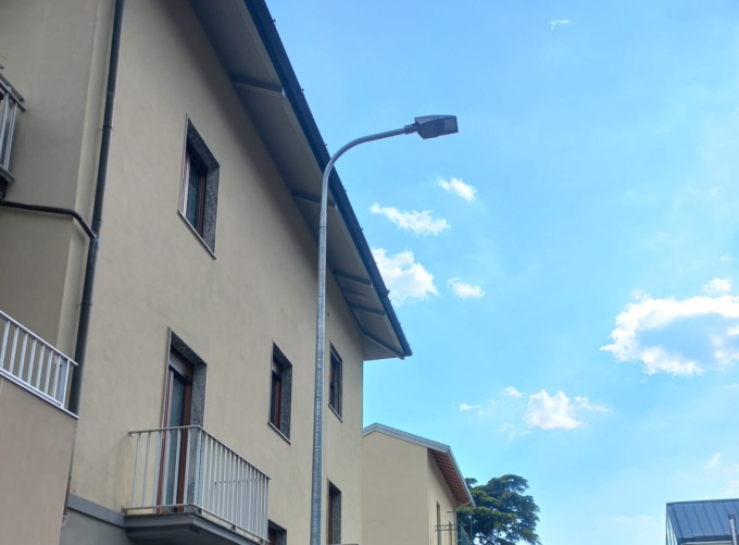 Valmadrera: riattivata la pubblica illuminazione lungo via Manzoni