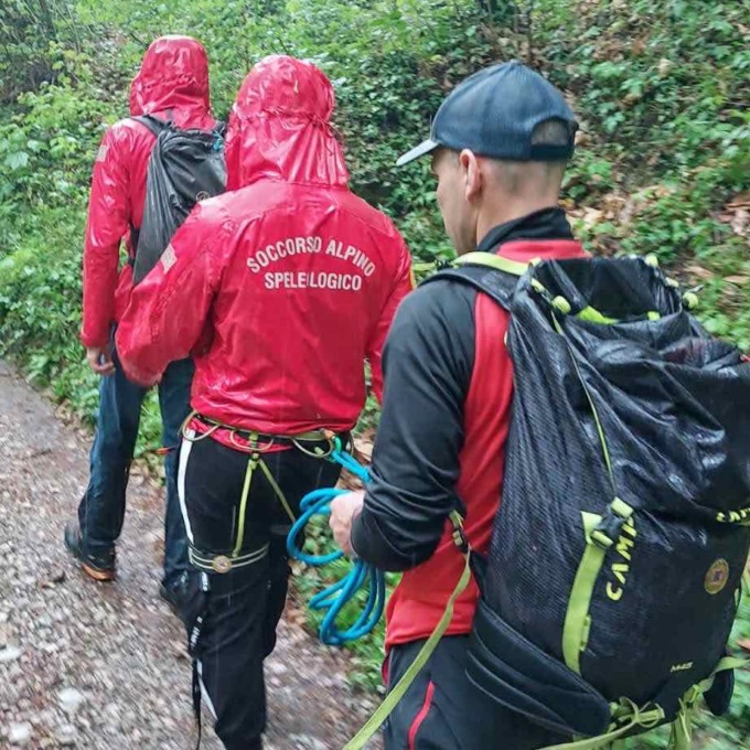 Soccorso alpino: intervento in Val Calolden