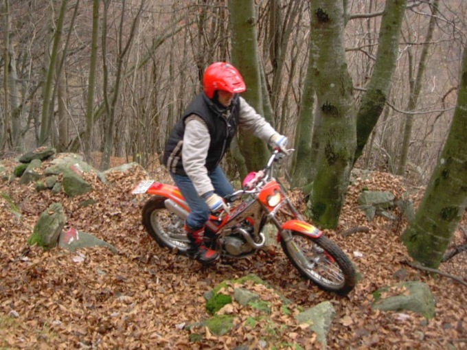 Fragomeli: “No alle moto sui sentieri montani”