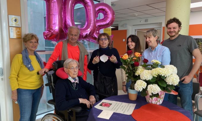 102 Candeline Per La Dottoressa Angela Clerici Piovella Storica Pediatra Prima Lecco